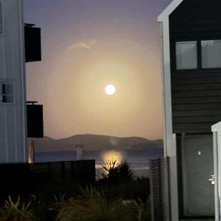 The Lighthouse - Boathouse Bay Villa Auckland Exterior foto