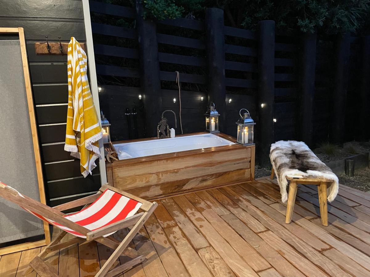 The Lighthouse - Boathouse Bay Villa Auckland Exterior foto