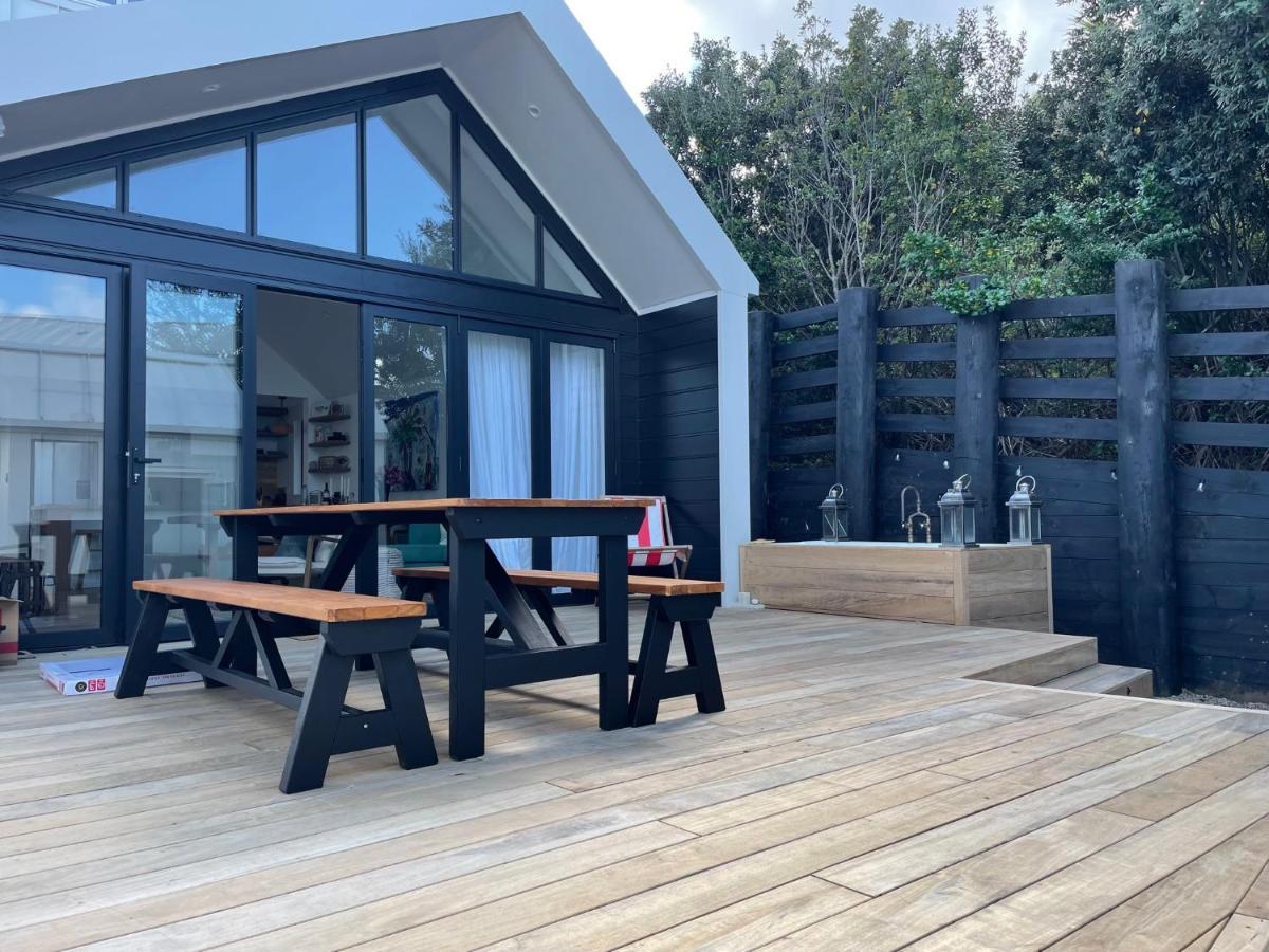 The Lighthouse - Boathouse Bay Villa Auckland Exterior foto